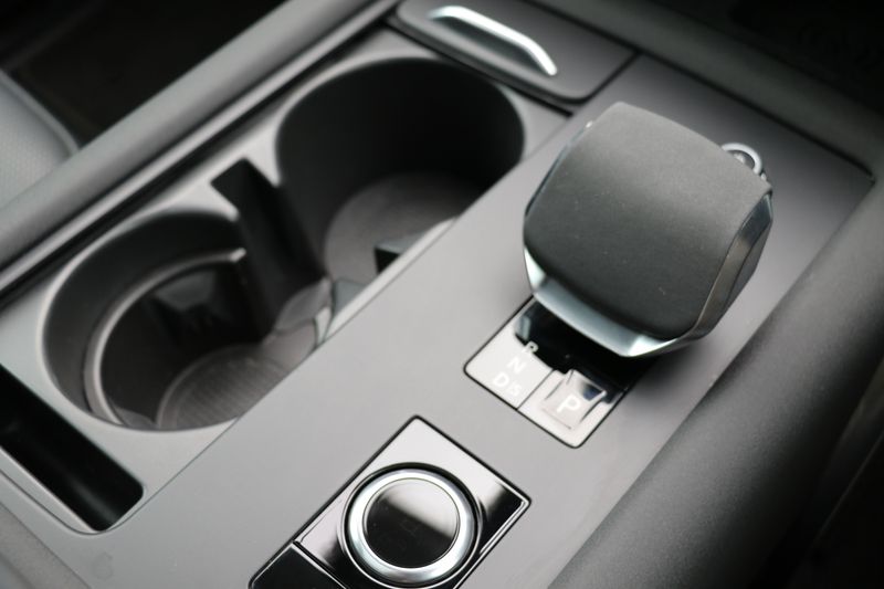 Land Rover Discovery D300 R-Dynamic HSE