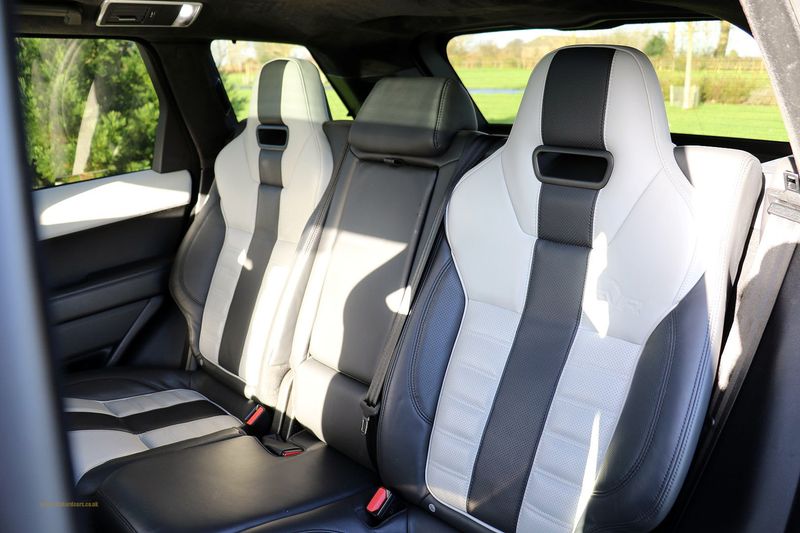 Range Rover Sport SVR