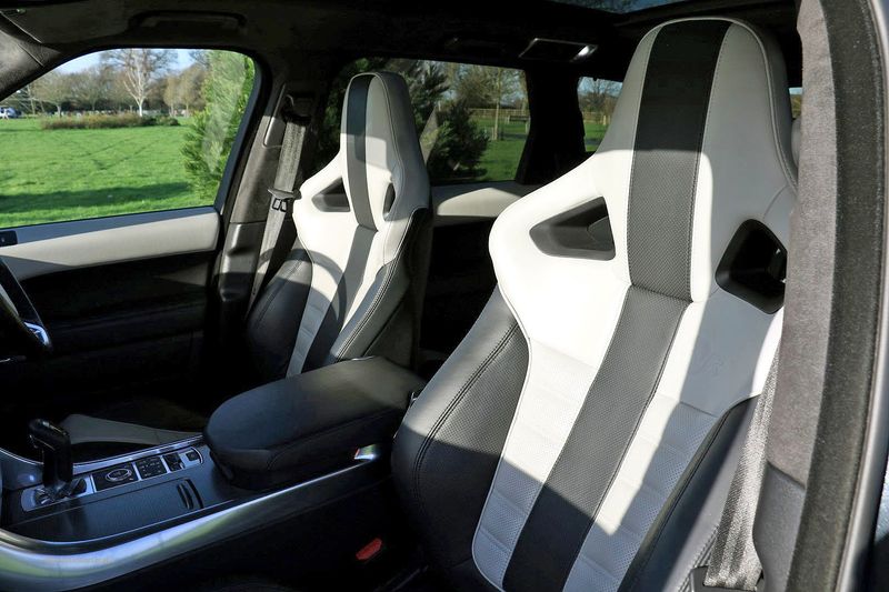 Range Rover Sport SVR