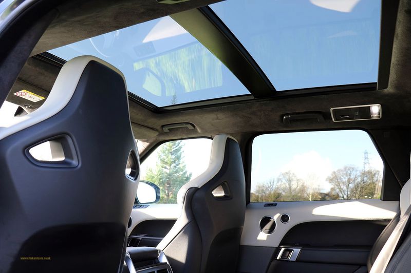 Range Rover Sport SVR