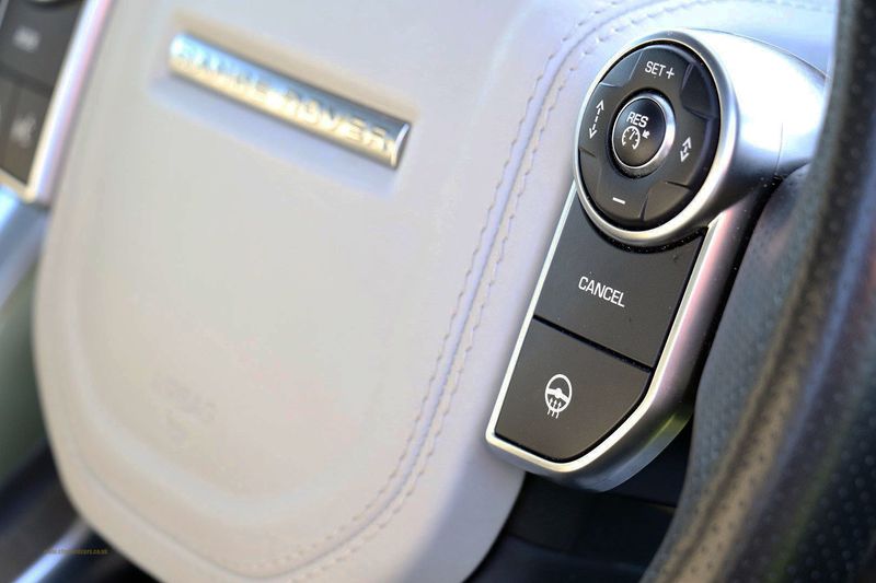 Range Rover Sport SVR