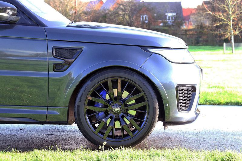 Range Rover Sport SVR