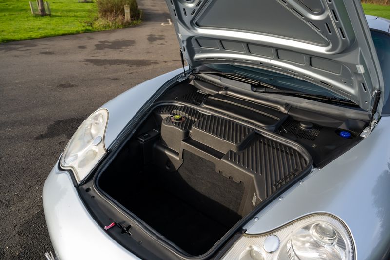 Porsche 911 (996) 3.6 Carrera 4S AWD 2dr