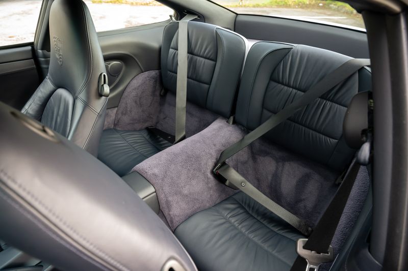 Porsche 911 (996) 3.6 Carrera 4S AWD 2dr