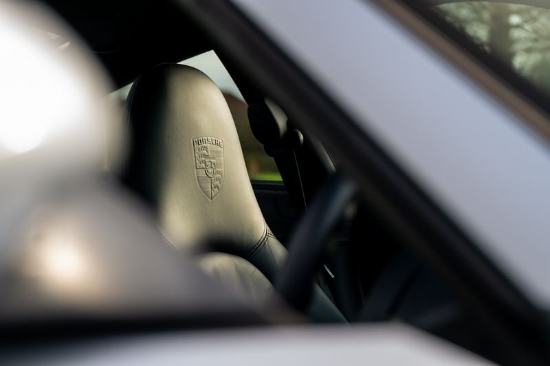 Porsche 911 (996) 3.6 Carrera 4S AWD 2dr