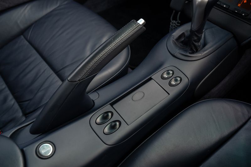 Porsche 911 (996) 3.6 Carrera 4S AWD 2dr