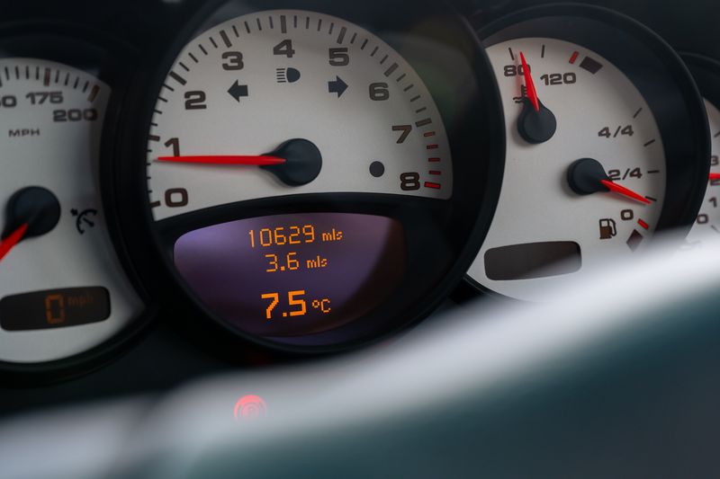 Porsche 911 (996) 3.6 Carrera 4S AWD 2dr