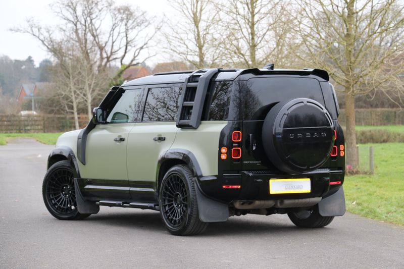 Land Rover Defender 110 D300 X-Dynamic HSE 'URBAN Kit'