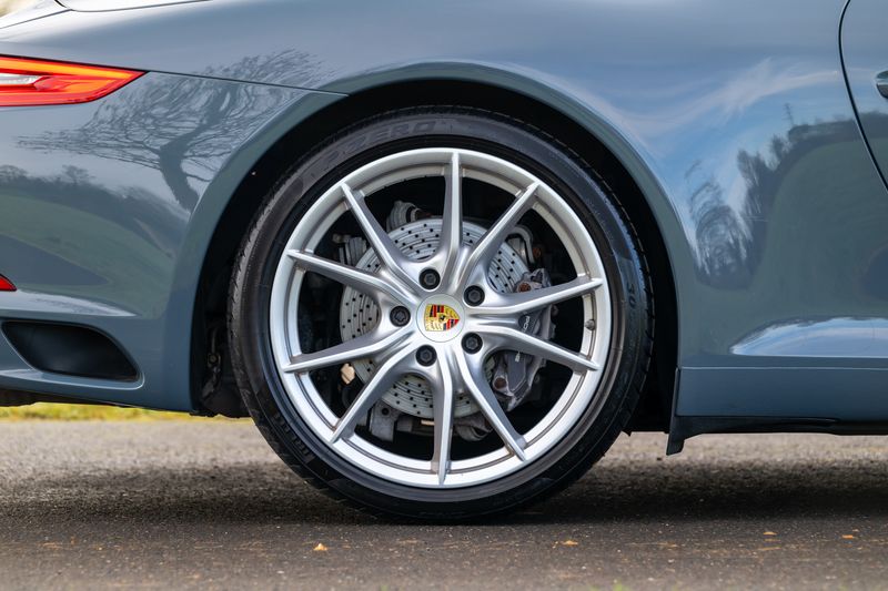 Porsche 911 (991) Carrera Cabriolet PDK