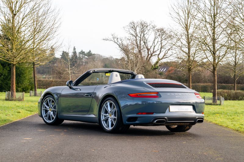 Porsche 911 (991) Carrera Cabriolet PDK