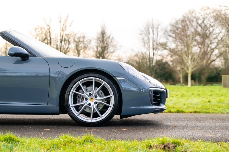 Porsche 911 (991) Carrera Cabriolet PDK