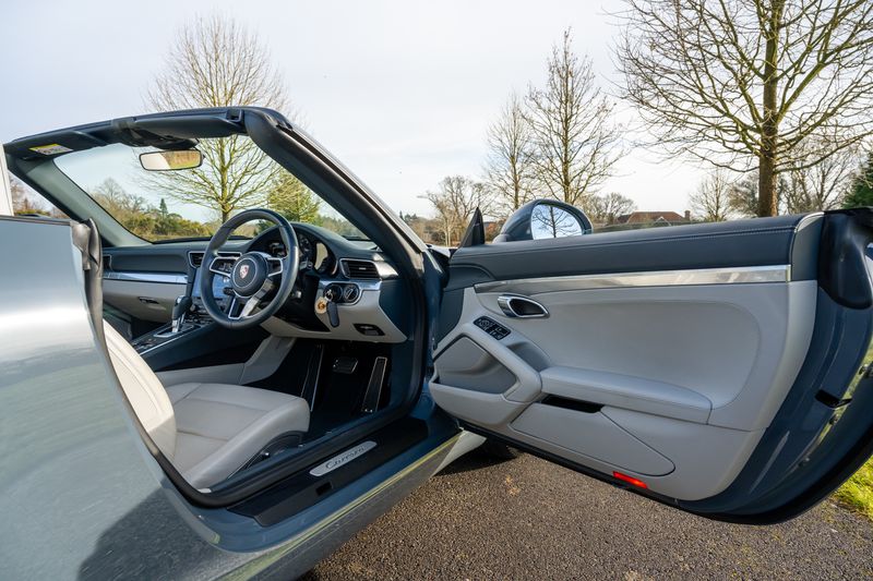 Porsche 911 (991) Carrera Cabriolet PDK