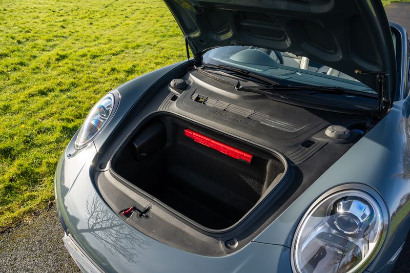 Porsche 911 (991) Carrera Cabriolet PDK