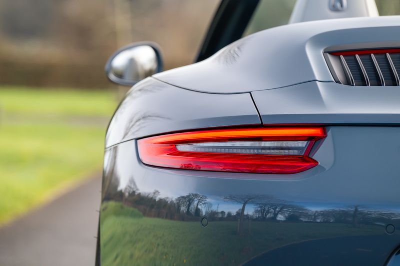 Porsche 911 (991) Carrera Cabriolet PDK
