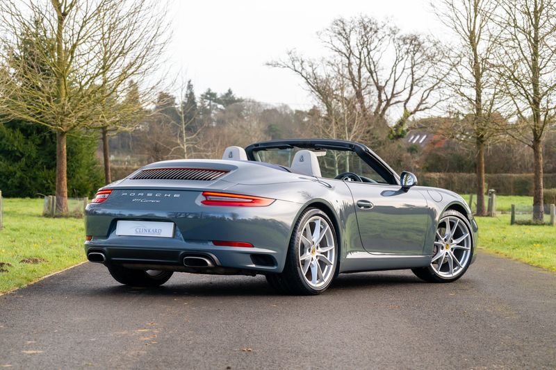 Porsche 911 (991) Carrera Cabriolet PDK