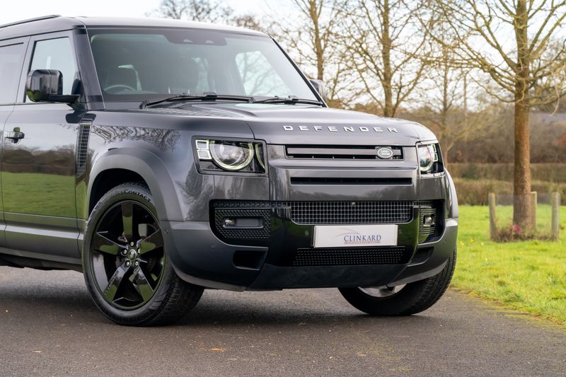 Land Rover Defender 110 3.0 D250 MHEV HSE