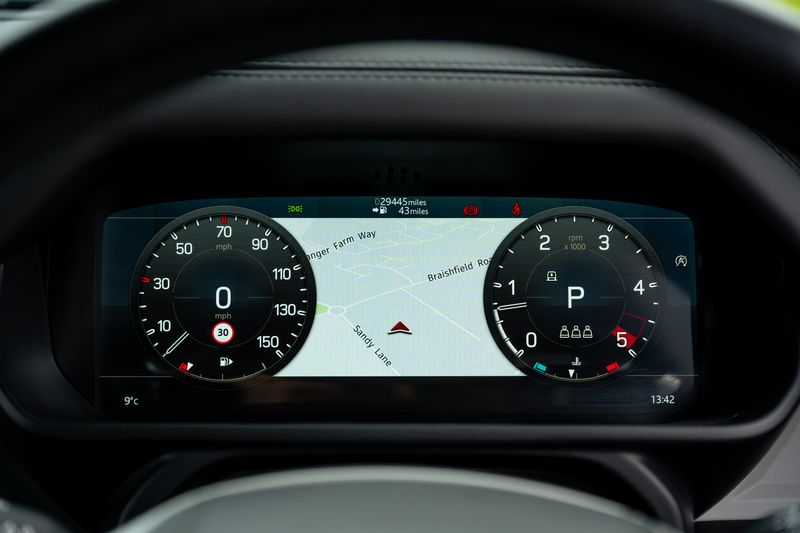 Land Rover Defender 110 3.0 D250 MHEV HSE