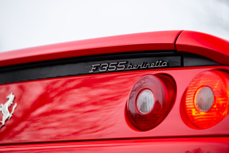Ferrari F355 Berlinetta Manual (Pre-Airbag Car)