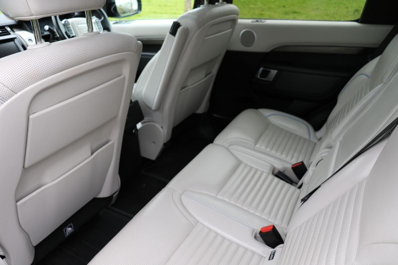 Land Rover Discovery 3.0 TD V6 HSE Auto 4WD