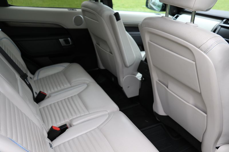 Land Rover Discovery 3.0 TD V6 HSE Auto 4WD