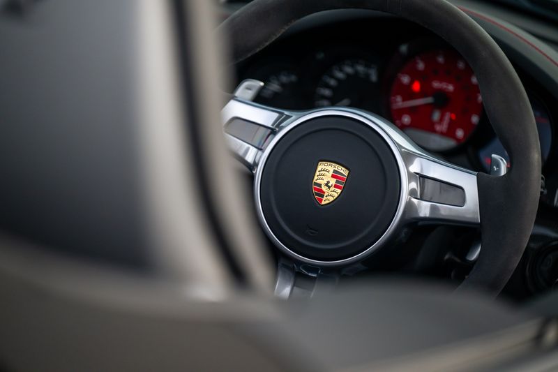 Porsche 911 (991) Carrera GTS Convertible PDK