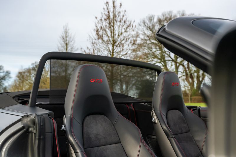 Porsche 911 (991) Carrera GTS Convertible PDK