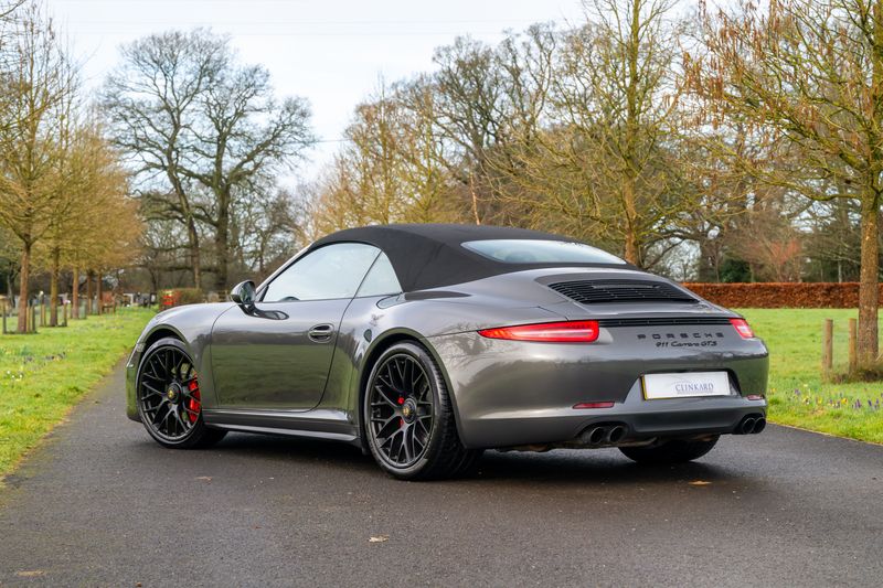 Porsche 911 (991) Carrera GTS Convertible PDK
