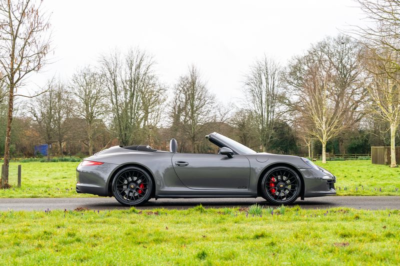 Porsche 911 (991) Carrera GTS Convertible PDK