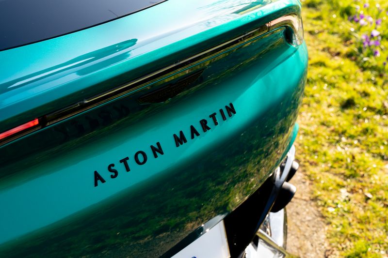 Aston Martin DBX 707 4.0 V8 (Facelift Model)
