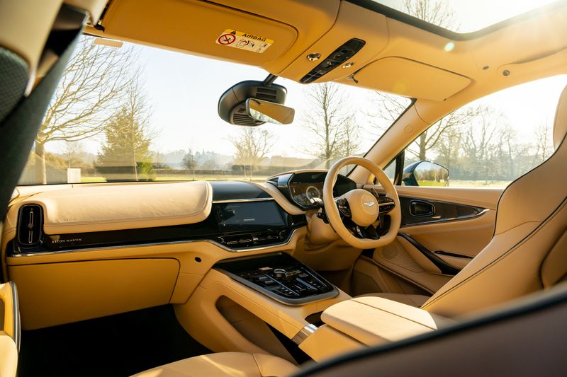 Aston Martin DBX 707 4.0 V8 (Facelift Model)