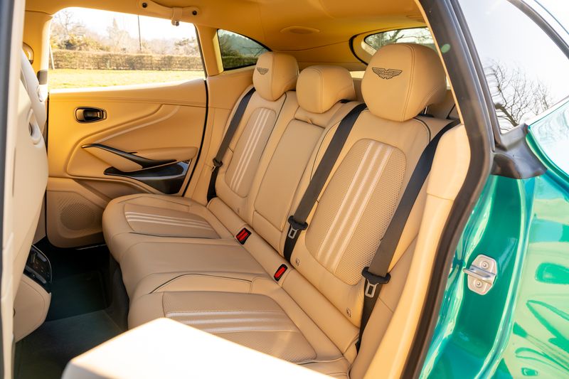 Aston Martin DBX 707 4.0 V8 (Facelift Model)