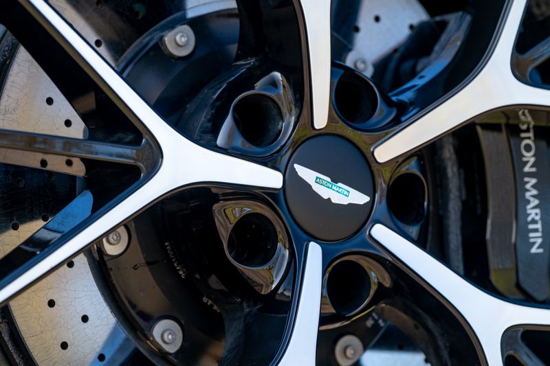 Aston Martin DBX 707 4.0 V8 (Facelift Model)