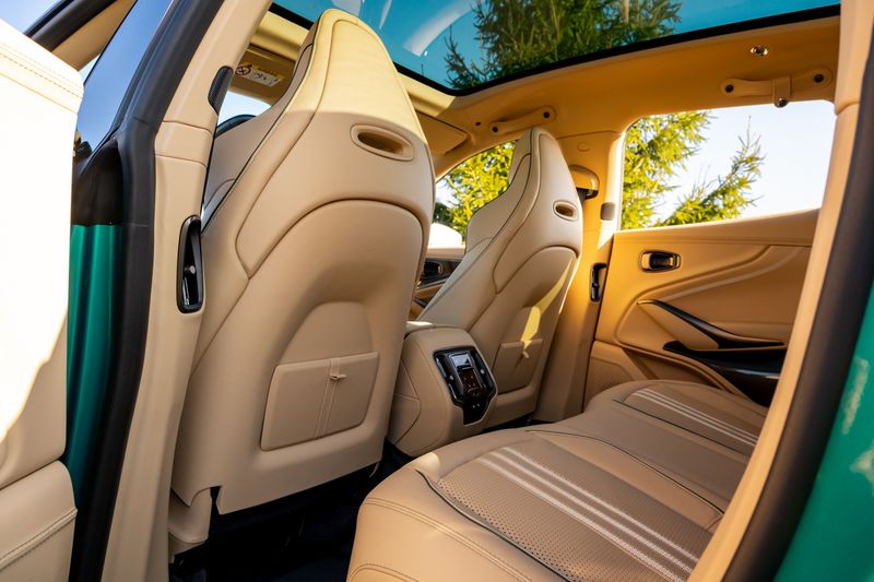 Aston Martin DBX 707 4.0 V8 (Facelift Model)