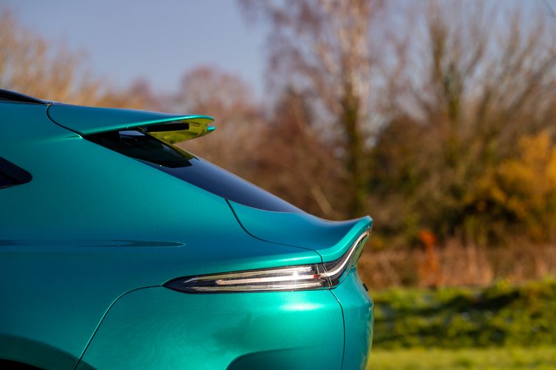 Aston Martin DBX 707 4.0 V8 (Facelift Model)
