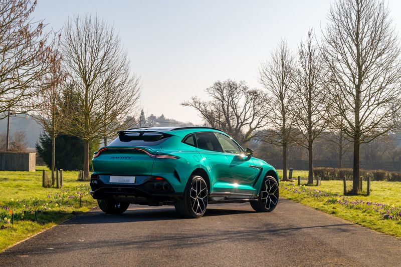 Aston Martin DBX 707 4.0 V8 (Facelift Model)