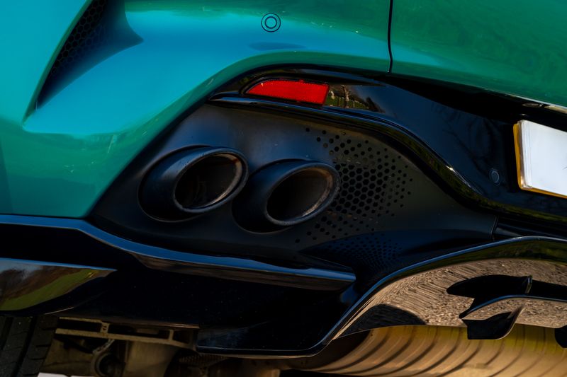 Aston Martin DBX 707 4.0 V8 (Facelift Model)