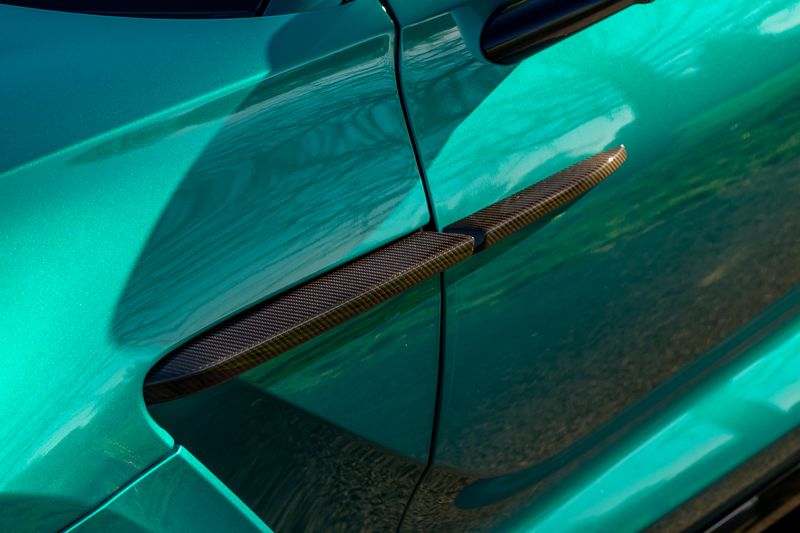 Aston Martin DBX 707 4.0 V8 (Facelift Model)