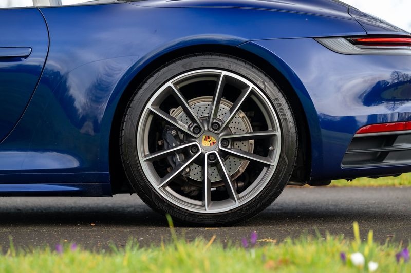 Porsche 911 (992) Carrera Cabriolet