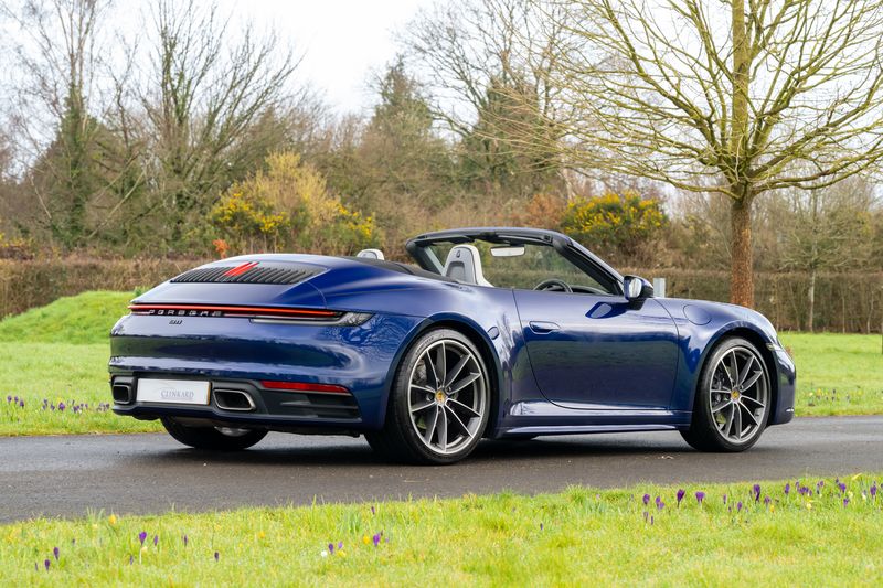 Porsche 911 (992) Carrera Cabriolet