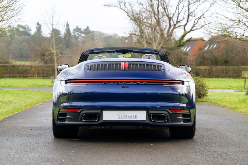 Porsche 911 (992) Carrera Cabriolet