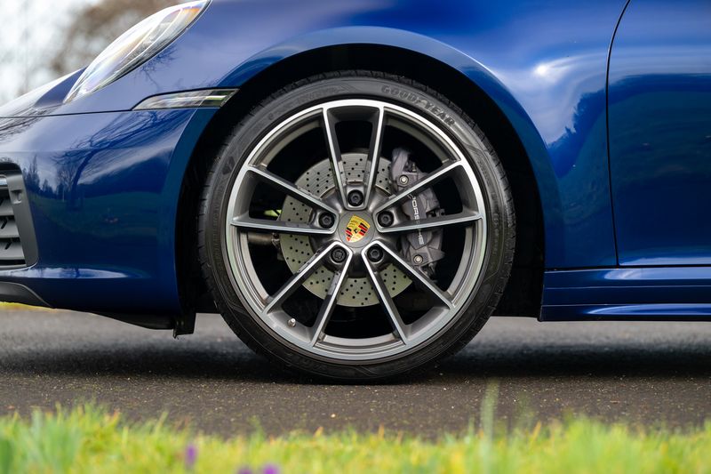 Porsche 911 (992) Carrera Cabriolet