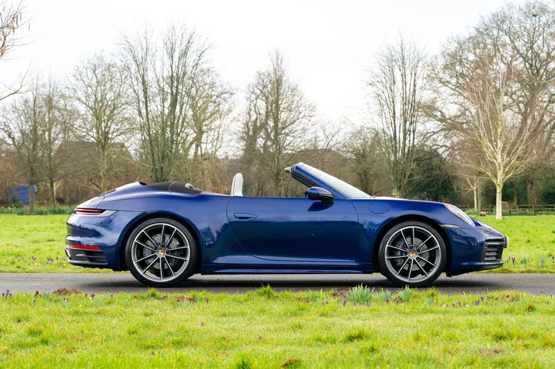 Porsche 911 (992) Carrera Cabriolet