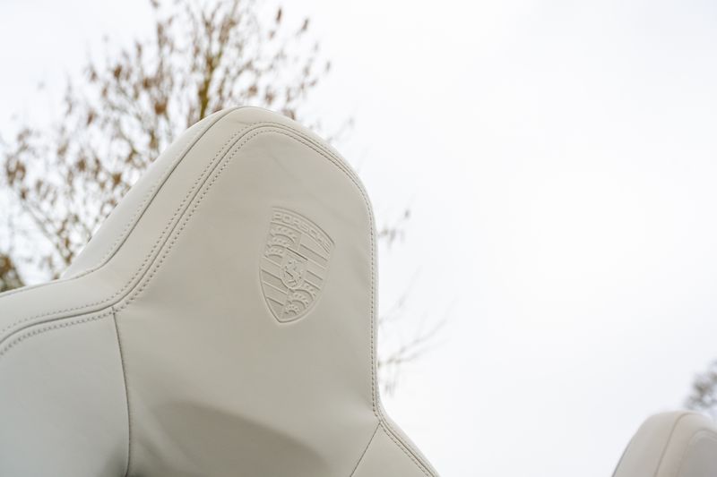 Porsche 911 (992) Carrera Cabriolet