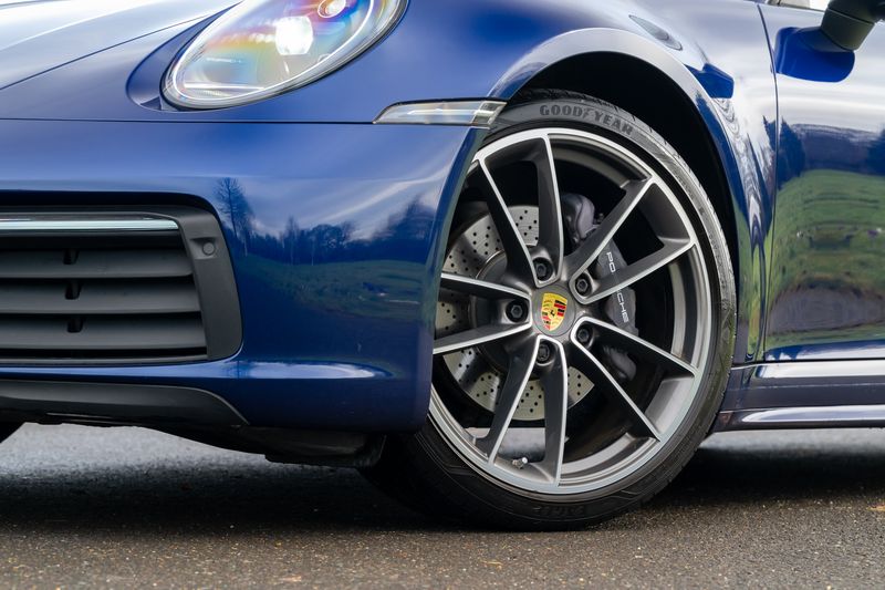 Porsche 911 (992) Carrera Cabriolet