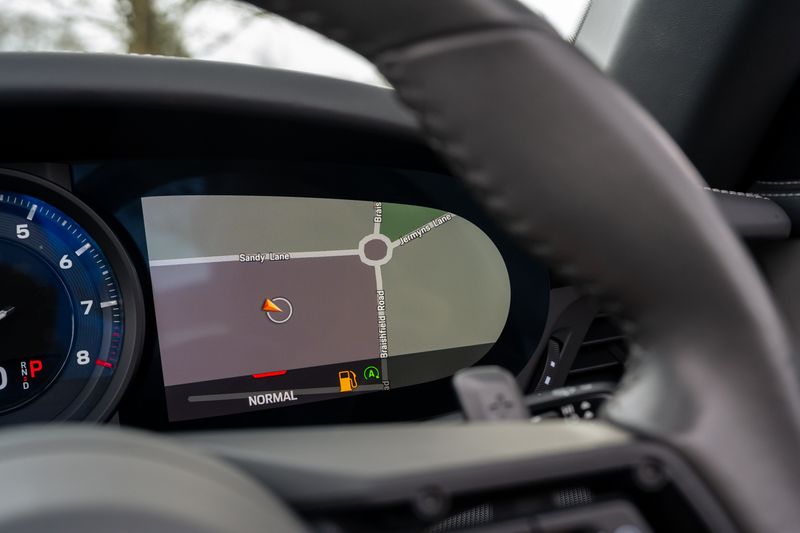 Porsche 911 (992) Carrera Cabriolet