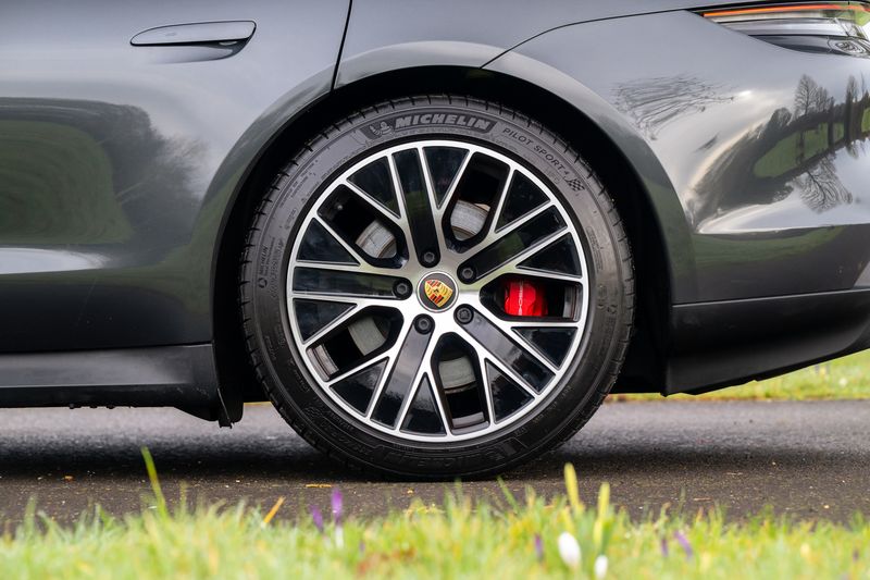 Porsche Taycan 4S Performance Plus ( VAT Qualifying )