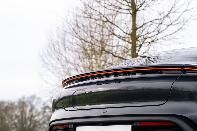 Porsche Taycan 4S Performance Plus ( VAT Qualifying )