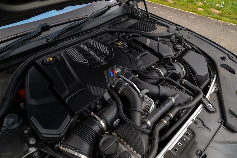 BMW M8 Competition Convertible 4.4 V8