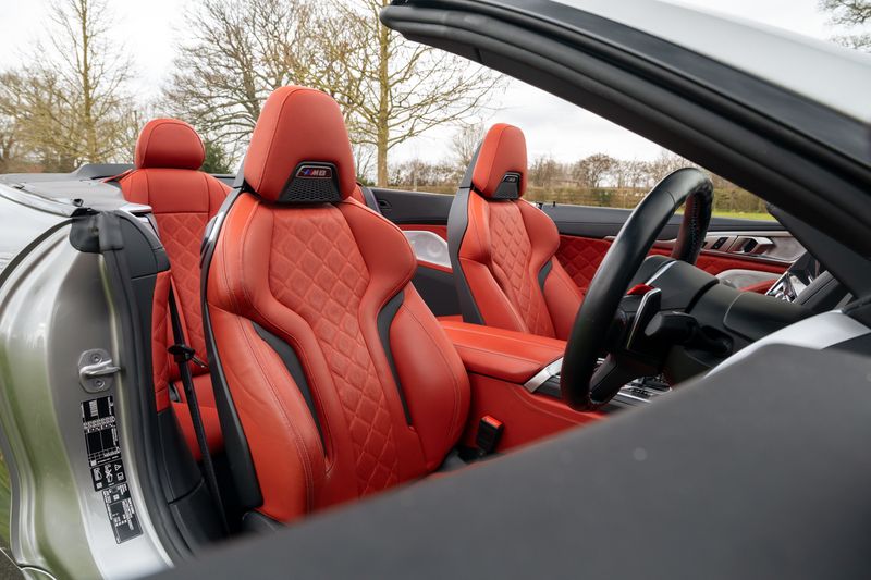 BMW M8 Competition Convertible 4.4 V8