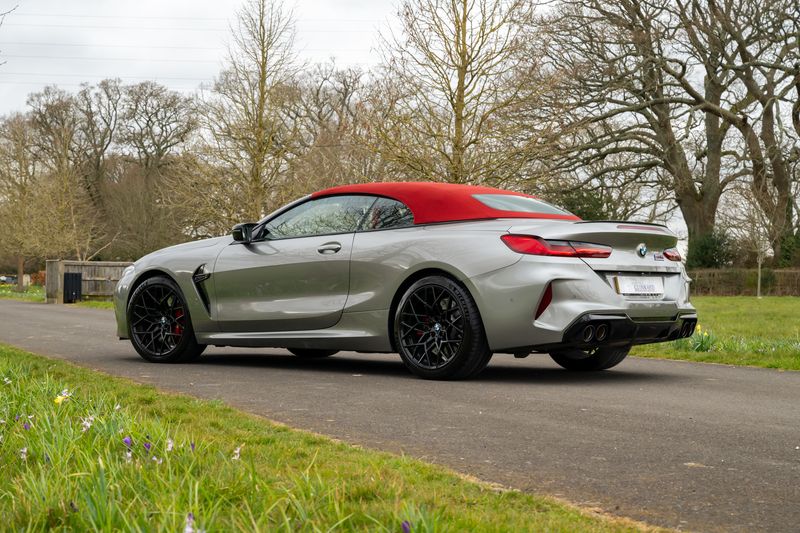 BMW M8 Competition Convertible 4.4 V8